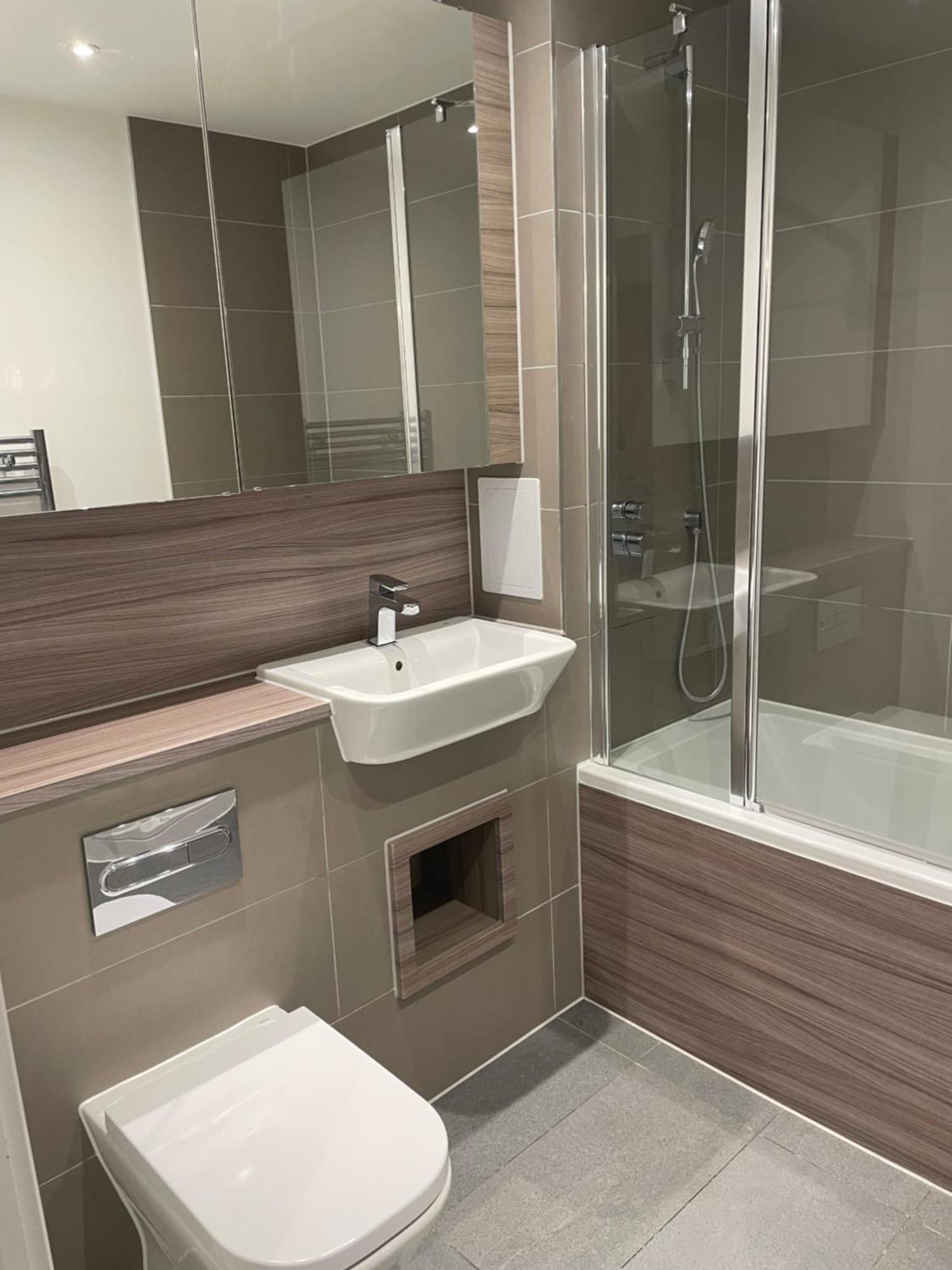 Luxurious 2 Bedroom Apartment Баркинг Экстерьер фото